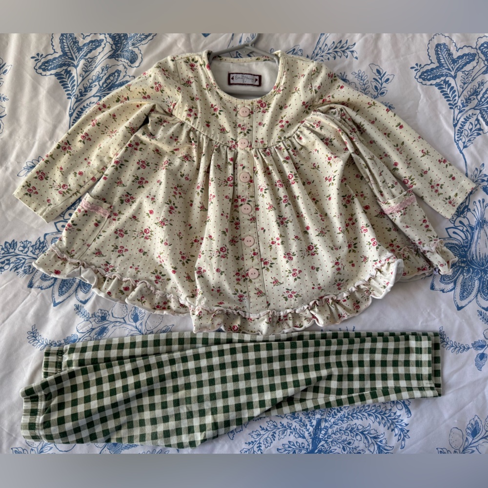 SweetHoney set, green cream Floral top with Green Checkered Leggings, size 5